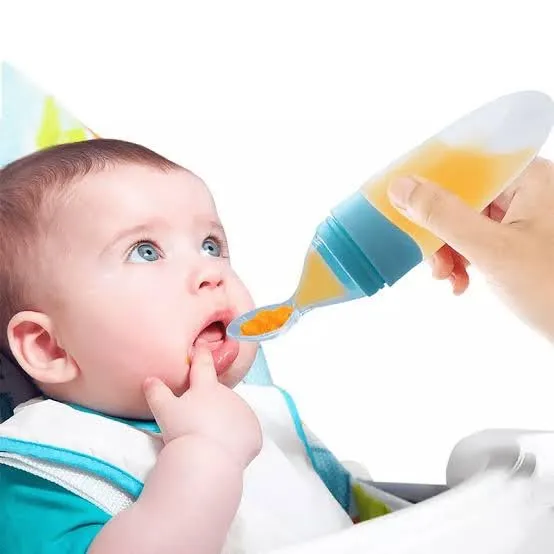 Silicone Baby Feeding Bottle with Spoon – Soft Squeeze, Mess-Free Baby Food Dispenser Silicone Baby Feeding Bottle with Spoon – Soft Squeeze, Mess-Free Baby Food Dispenser